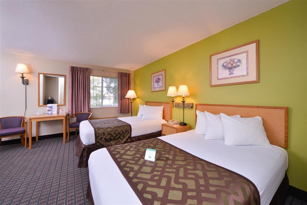 Regency Inn Geneseo Il I-80 Номер фото