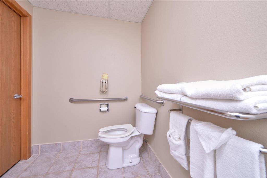 Regency Inn Geneseo Il I-80 Номер фото