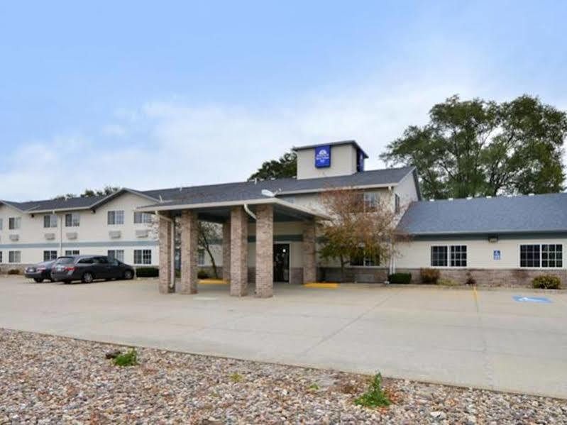 Regency Inn Geneseo Il I-80 Екстер'єр фото